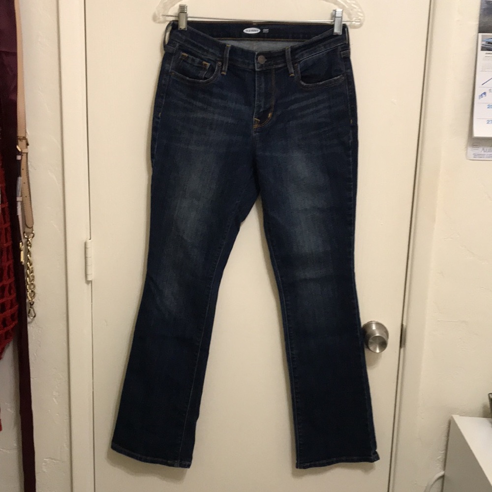 OLD NAVY Curvy Boot cut Denim Pants.   Size 4 Short.